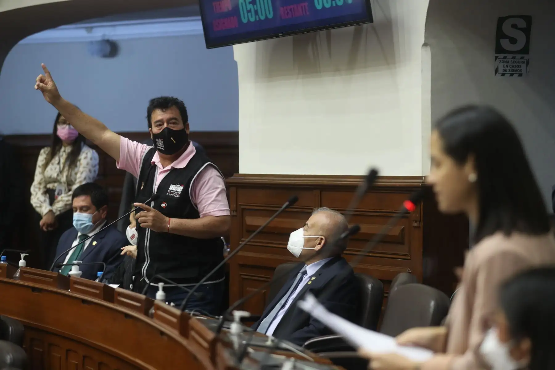 Sesión de pleno del Congreso donde se debate la moción de censura contra su presidenta, María del Carmen Alva, presentada por el por el congresista de Perú Libre, Guillermo Bermejo.
Foto: ANDINA / CONGRESO
