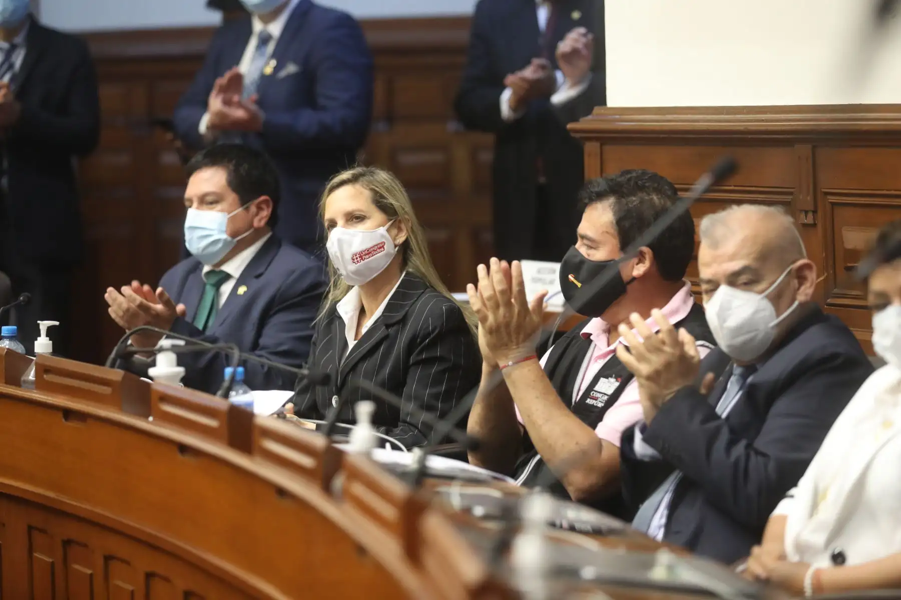 Sesión de pleno del Congreso donde se debatió la moción de censura contra su presidenta, María del Carmen Alva, presentada por el por el congresista de Perú Libre, Guillermo Bermejo.
Foto: ANDINA / CONGRESO