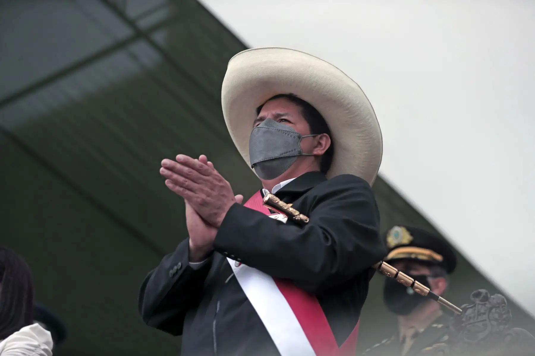 Presidente de la República, Pedro Castillo, asiste a la ceremonia de graduación de los alféreces y subtenientes de la Escuela Militar de Chorrillos “Coronel Francisco Bolognesi”.
Foto: ANDINA / Presidencia Perú