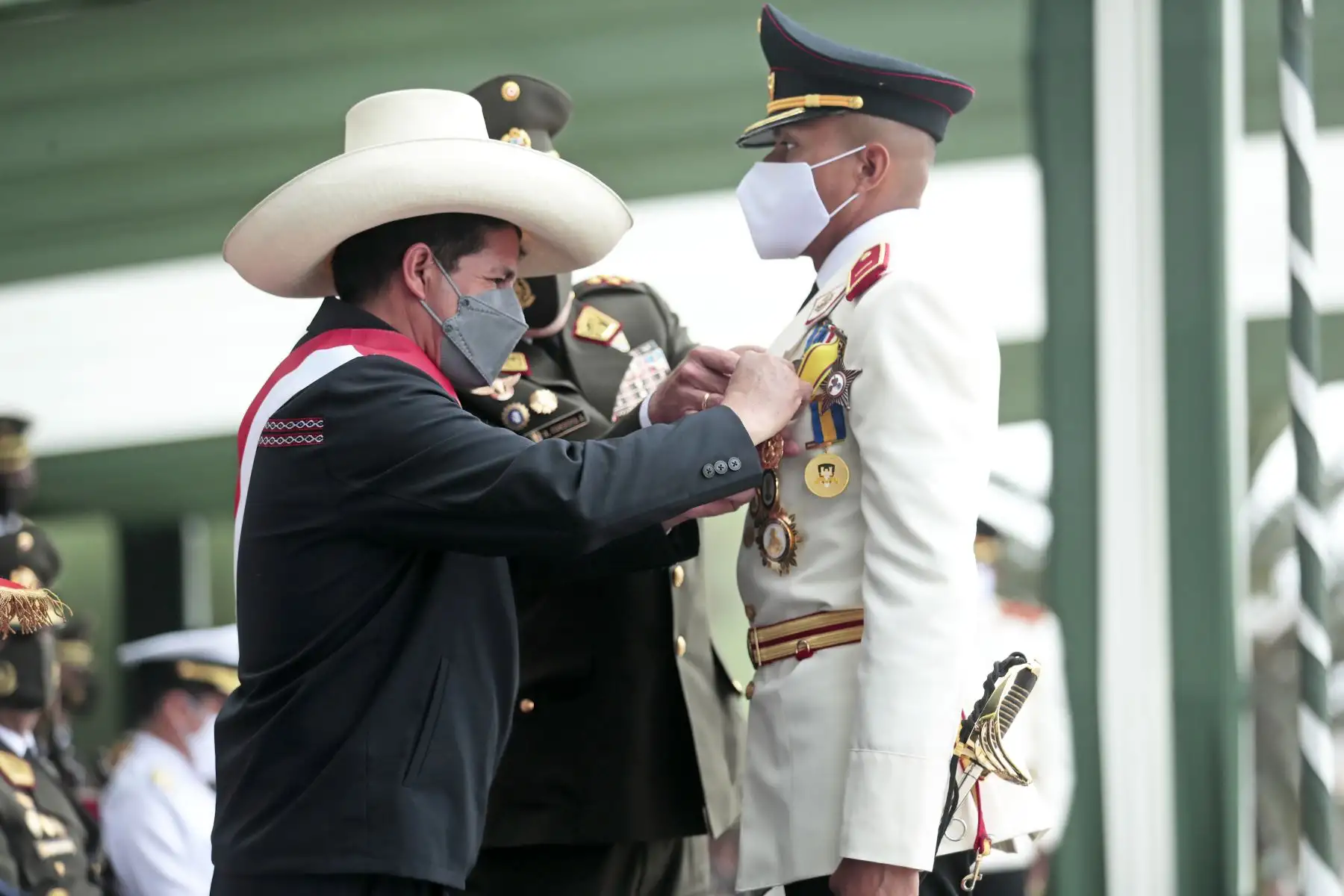 Presidente de la República, Pedro Castillo, asiste a la ceremonia de graduación de los alféreces y subtenientes de la Escuela Militar de Chorrillos “Coronel Francisco Bolognesi”.
Foto: ANDINA / Presidencia Perú