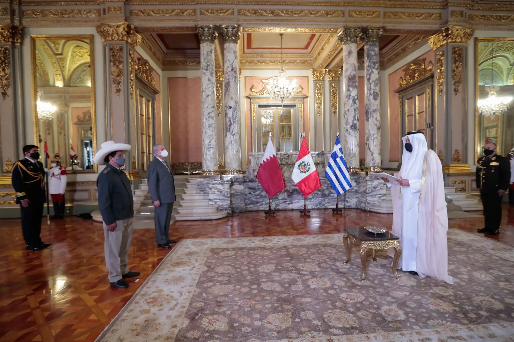 Presidente de la República, Pedro Castillo recibe cartas credenciales de los embajadores de Suiza, Cuba, Qatar y Grecia, que oficializan sus labores diplomáticas en el país.
Foto: ANDINA/Prensa Presidencia