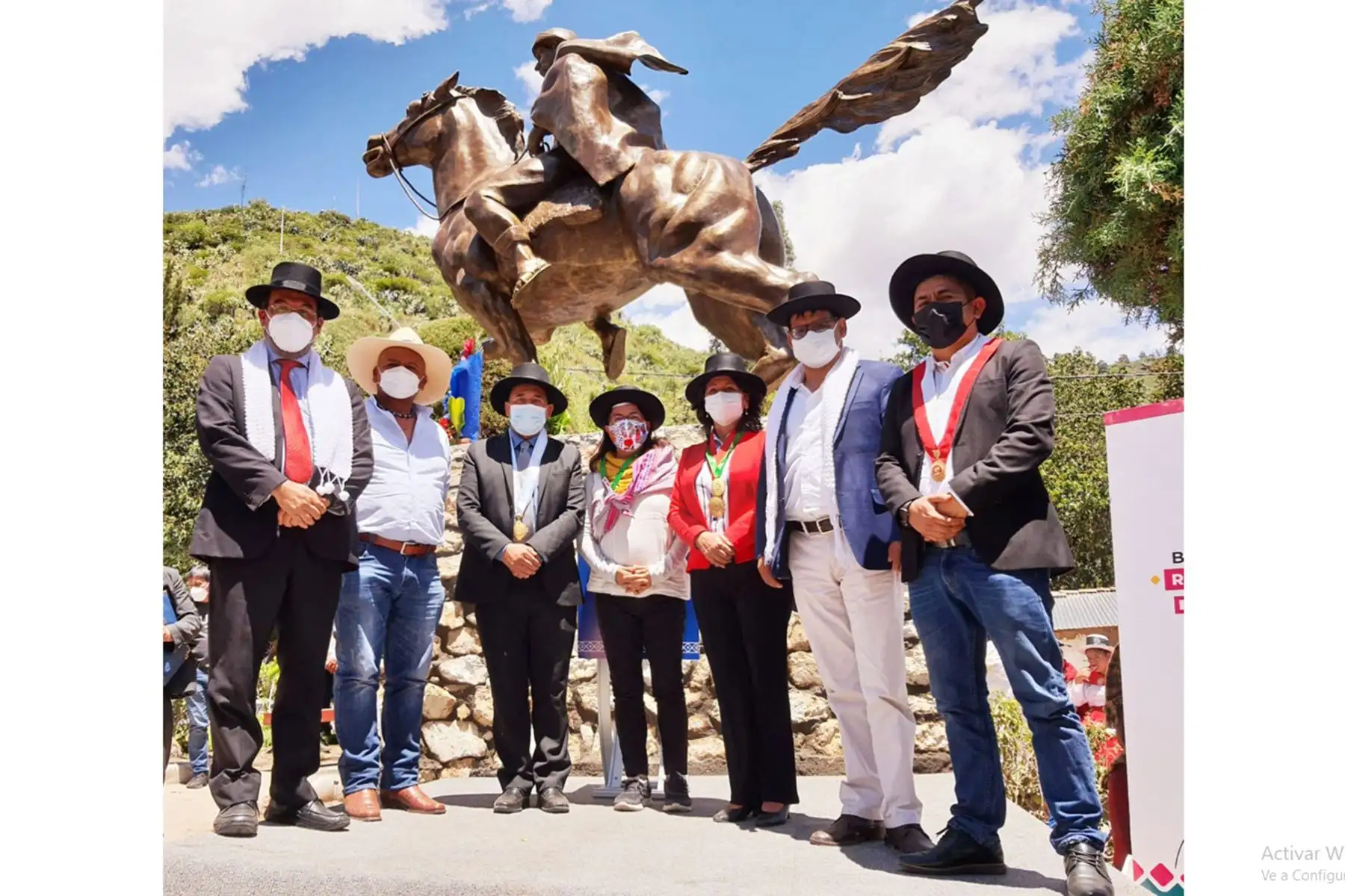La ministra de Cultura, Gisela Ortiz, llegó a la ciudad de Ayacucho para participar de la conmemoración por los 200 años de la resistencia histórica de Cangallo.
Foto: Mincul