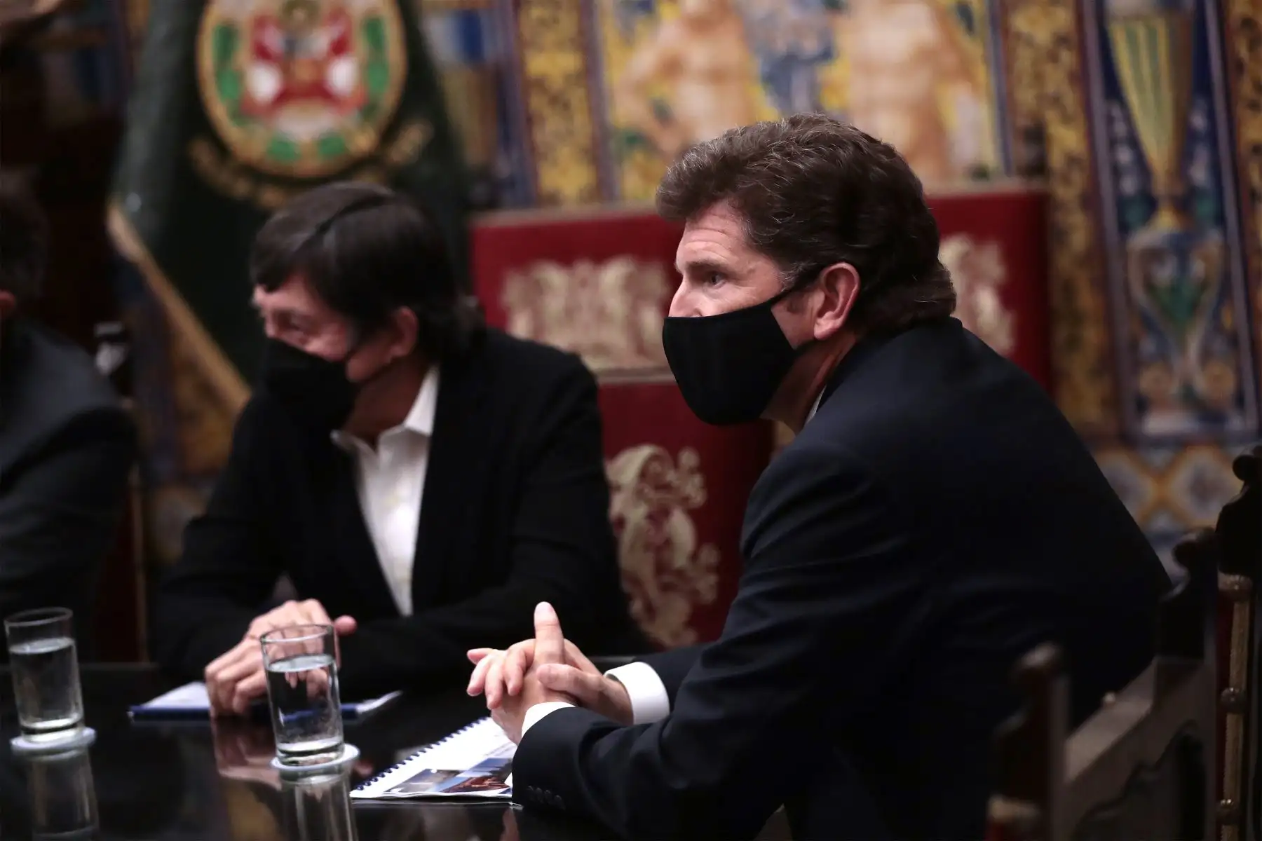 Jefe de Estado, Pedro Castillo, sostiene reunión con empresario del sector minería en Palacio de Gobierno.
Foto: ANDINA/Prensa Presidencia