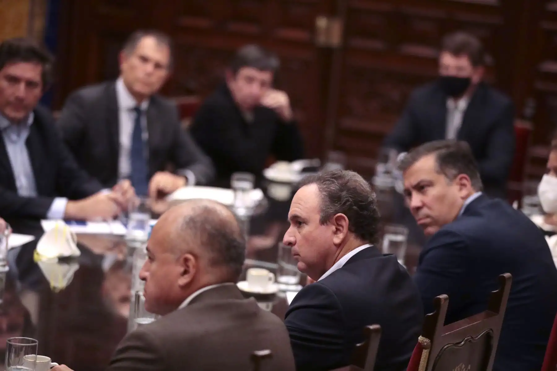 Jefe de Estado, Pedro Castillo, sostiene reunión con empresario del sector minería en Palacio de Gobierno.
Foto: ANDINA/Prensa Presidencia