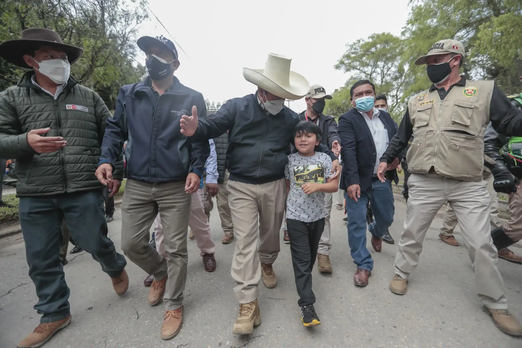 El presidente de la República, Pedro Castillo, dio inicio a la media maratón Bicentenario 21K que se desarrolla en el distrito de Baños del Inca, en la región Cajamarca. Foto: ANDINA/Prensa Presidencia