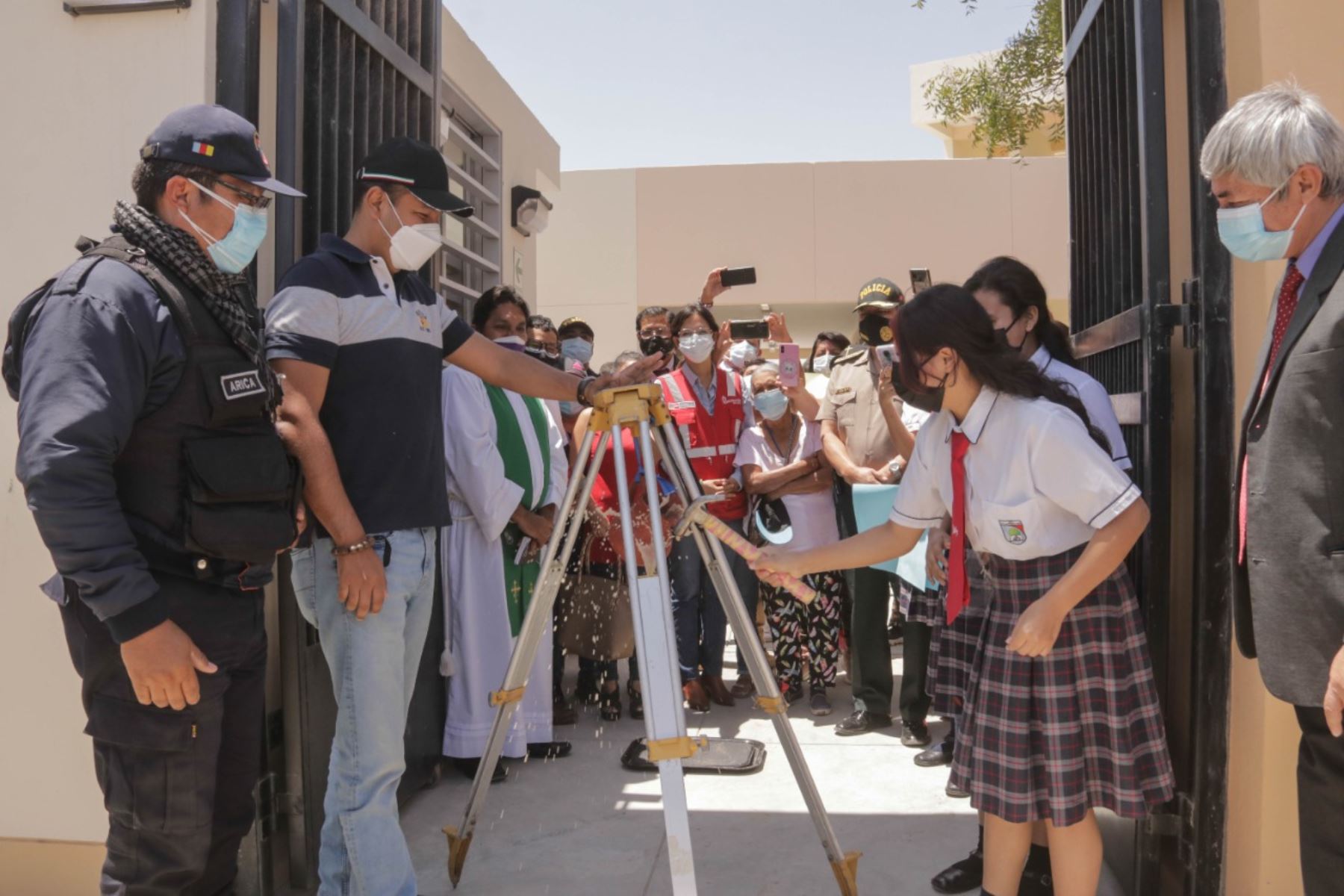 Piura:ARCC inauguró colegio Los Algarrobos con nueva infraestructura a favor de 600 alumno