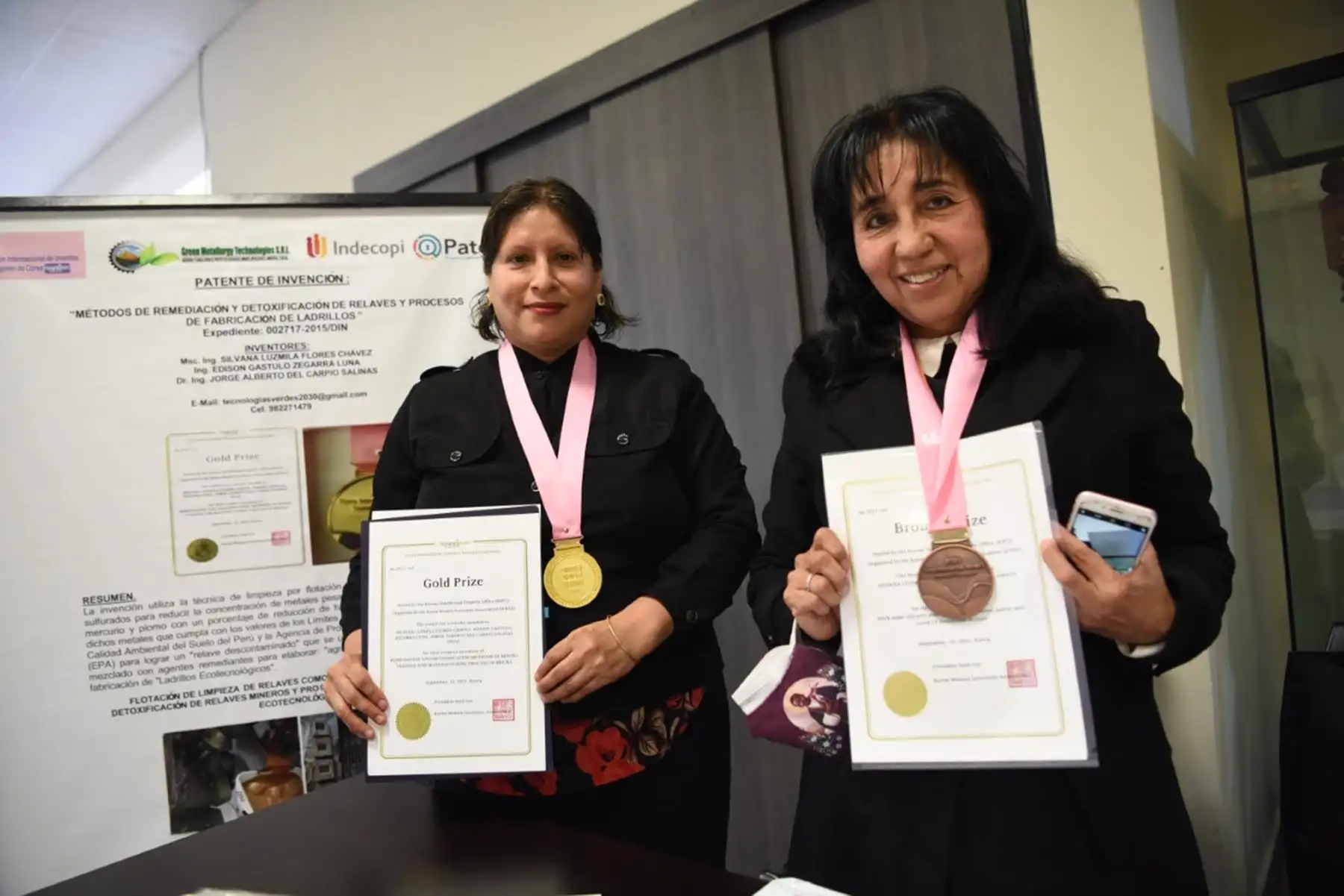 La investigadora científica acreditada por el Concytec Silvana Flores ha sido ejecutora de más de 50 proyectos.  Foto: Indecopi