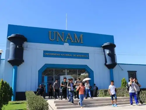 Sunedu otorga licencia a nuevo programa de Medicina de la Universidad Nacional de Moquegua.
