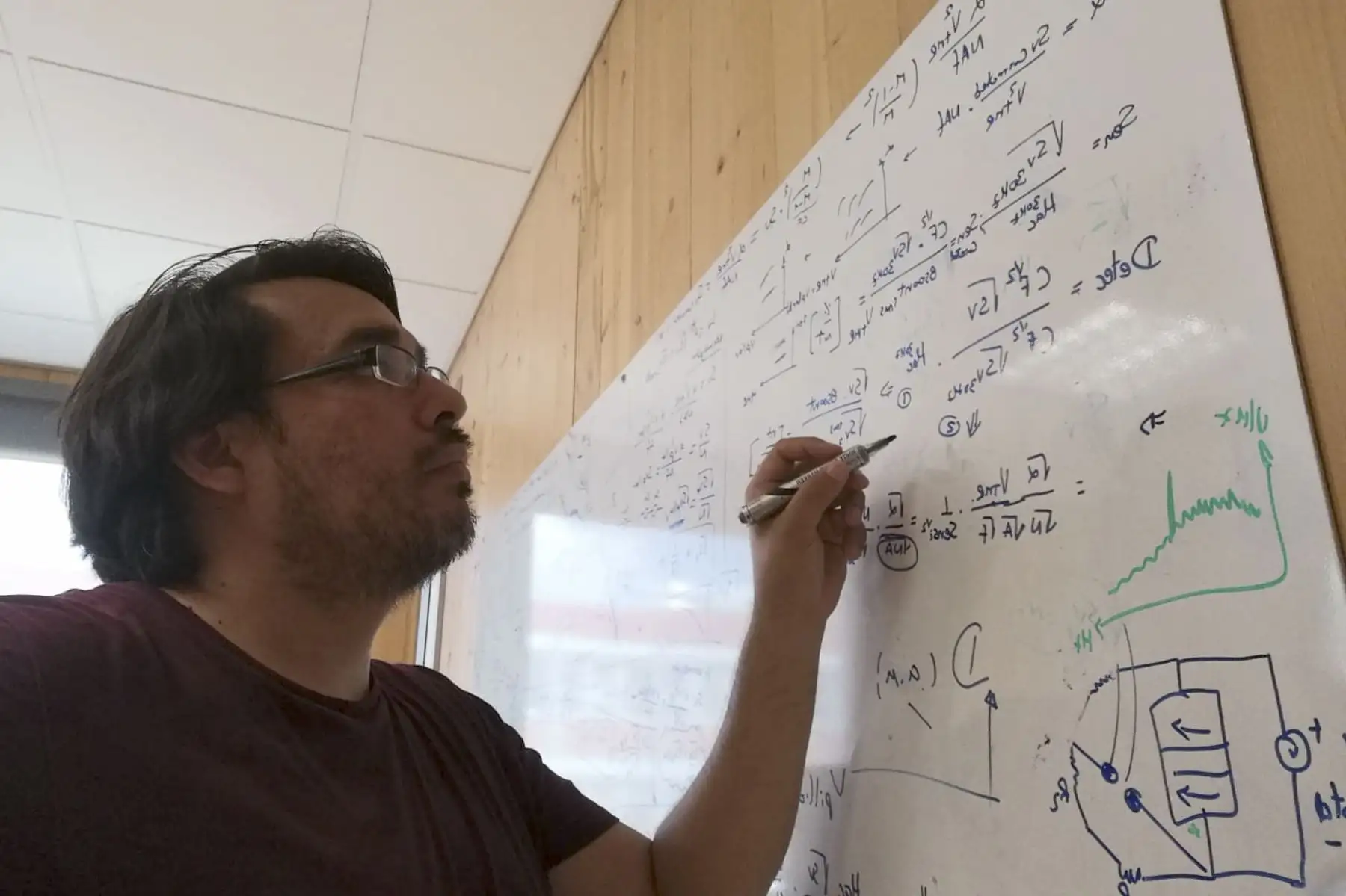 Nahuel Monteblanco, doctor en nanofísica y fundador de Cientificos.pe, plataforma web de divulgación científica en el Perú.Foto: ANDINA/Difusión