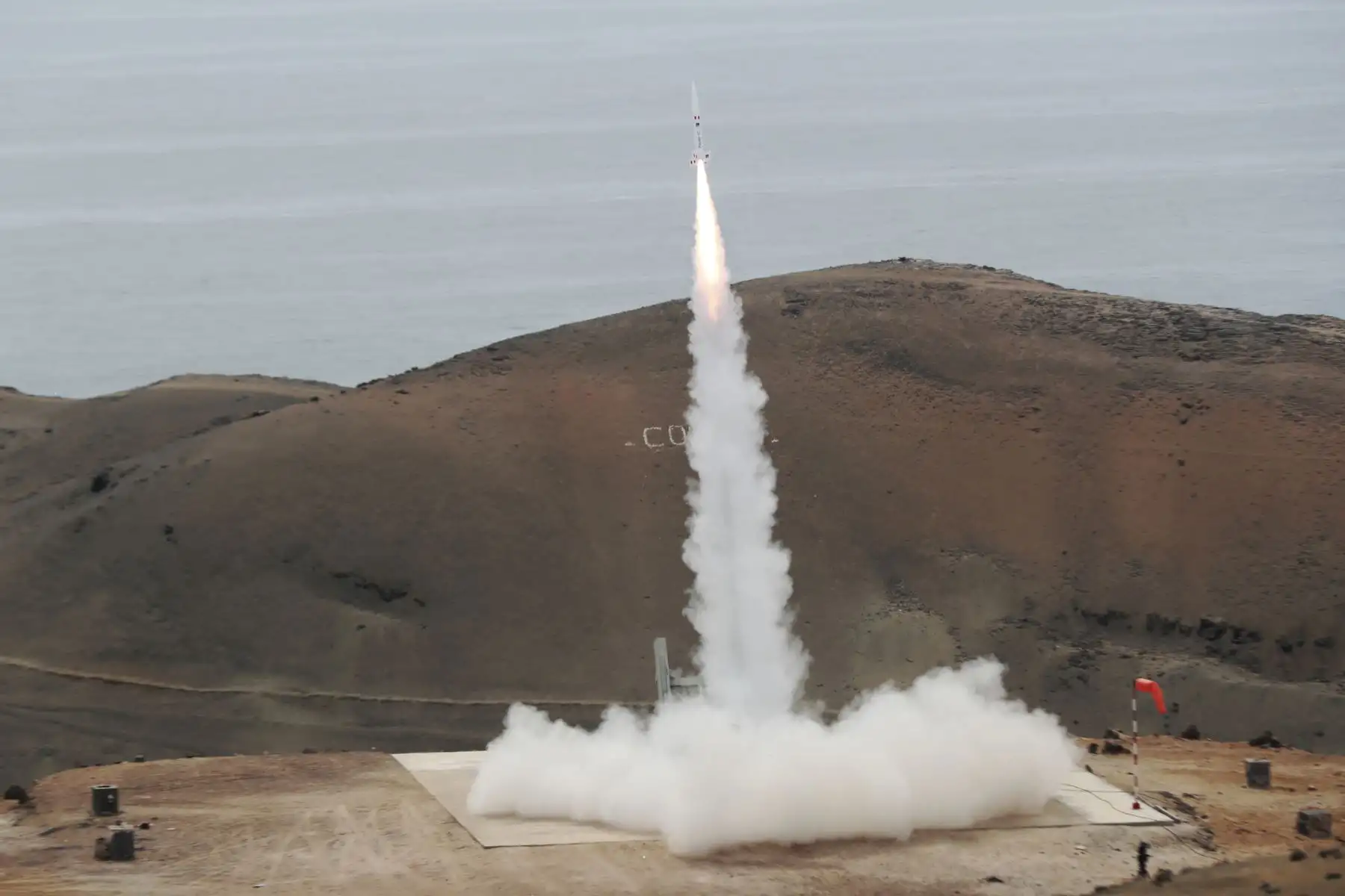 La Agencia Espacial del Perú - CONIDA realiza el lanzamiento del Cohete Sonda Paulet 1C en el 2021. Para el 2025 se espera el lanzamiento de Paulet 1D.