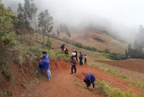 La Gerencia Regional de Administración y Adjudicación de Terrenos de La Libertad informó que tiene programado entregar a mediados de 2022 un título de propiedad a 1,200 agricultores del distrito de Cochorco, en la provincia de Sánchez Carrión, el cual les permitirá tener acceso a proyectos del Estado y financiamiento del sector privado para mejorar su producción.