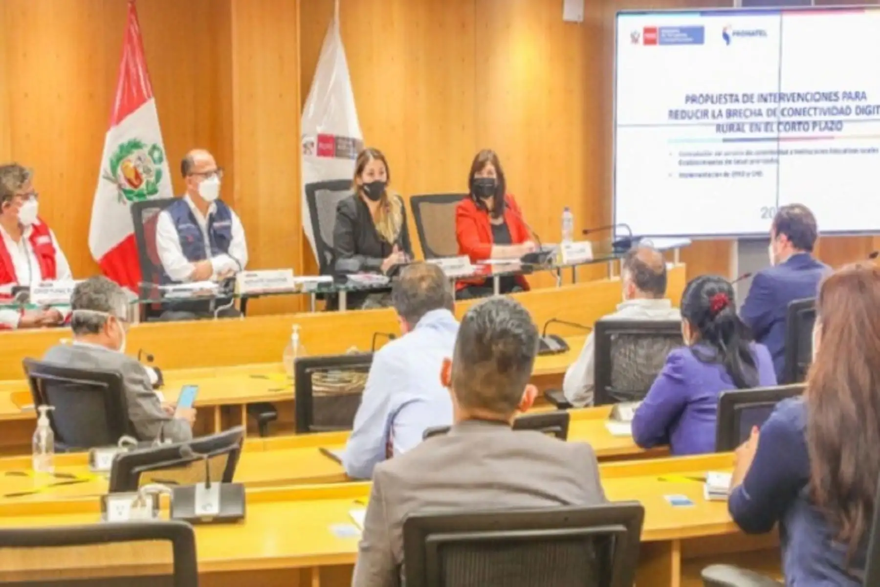 MTC recalca que uno de sus objetivos es brindar Internet gratuito y seguro a los estudiantes de los colegios en las zonas rurales del país e impulsar el nivel educativo de nuestros jóvenes, así como generar oportunidades de nuevos aprendizajes a millones de niños que viven desconectados de la digitalización.
