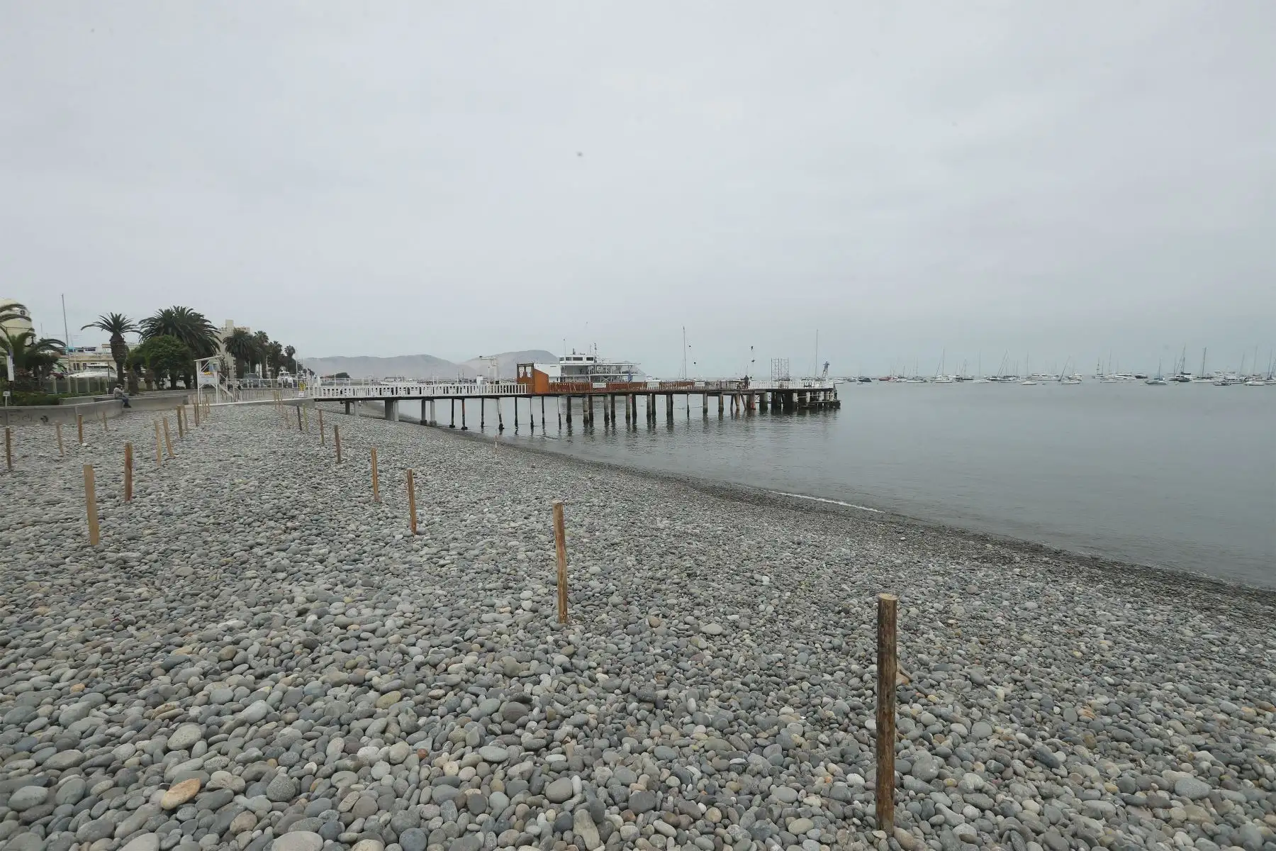 La Punta anuncia cierre de playas el 1 y 2 de enero del 2022.
Municipalidad de la Punta se prepara para el cierre de playas este fin de semana con el fin de controlar la propagación del Coronavirus en las fiestas de fin de año.
Foto: ANDINA/Carla Patiño Ramírez