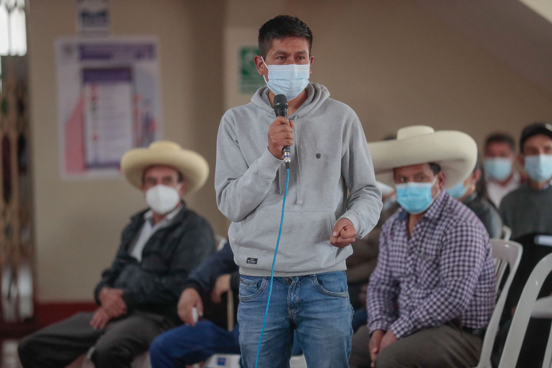 Presidente Pedro Castillo Sostiene Reunión Con El Alcalde Provincial Alcaldes Distritales Y 5426