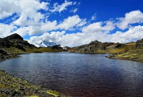 Con el objetivo mejorar la gestión de los recursos hídricos y de los servicios de saneamiento en los 24 departamentos del país, el Servicio Nacional de Meteorología e Hidrología del Perú (Senamhi) y la Superintendencia Nacional de Servicios de Saneamiento (Sunass) realizaron dos estudios que detallan la producción de agua y sedimentos en cuencas que abastecen a las empresas prestadoras de servicios de saneamiento (EPS) en el Perú, de aquí al 2065.
