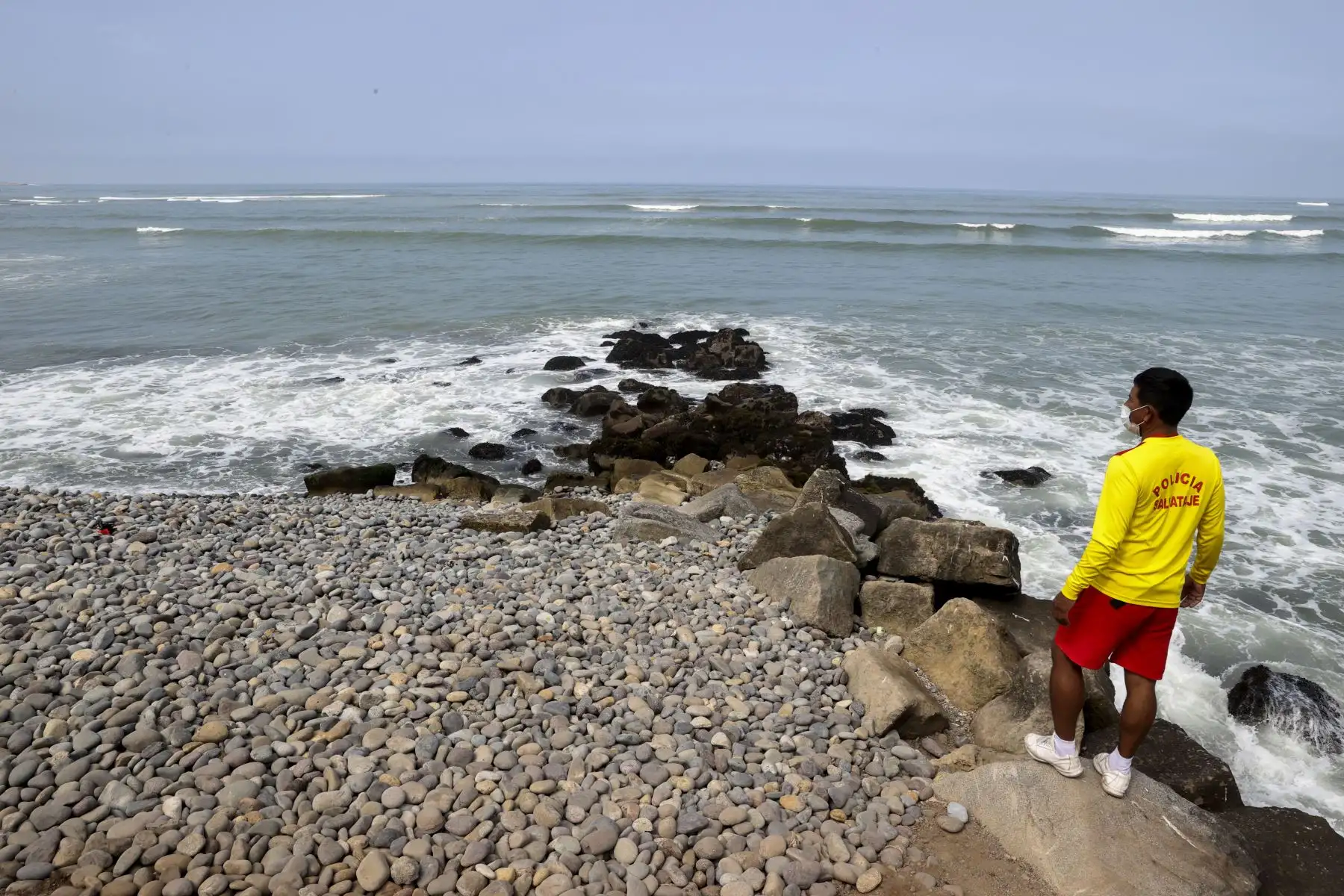 Playas de Lima ya fueron cerradas y y permanecerán así hasta el 1 de enero conforme a las medidas dispuestas por el Gobierno, a fin de evitar posibles contagios de la covid-19. Foto: ANDINA/Vidal Tarqui
