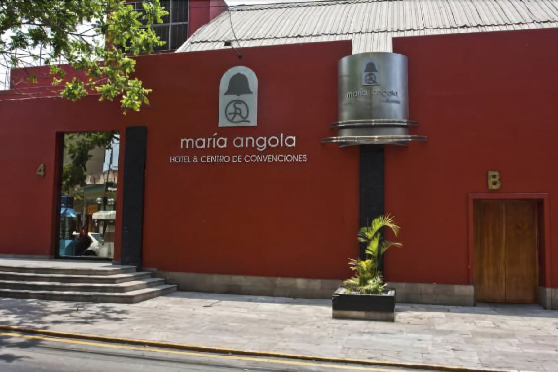Cuellos Blancos: allanan Centro de Convenciones María Angola y otros inmuebles