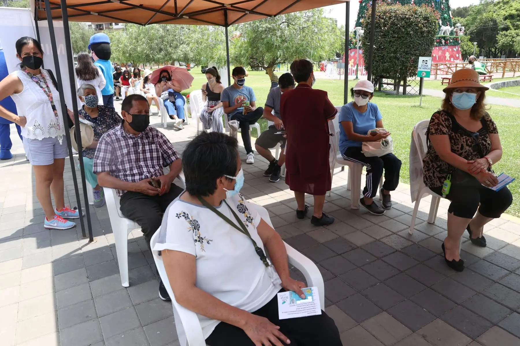 El Ministerio de Salud a través de la Dirección de Redes Integradas de Salud (Diris) Lima Centro en San Borja, realizará un cerco epidemiológico ante el incremento de casos COVID-19. Foto: ANDINA/ Vidal Tarqui