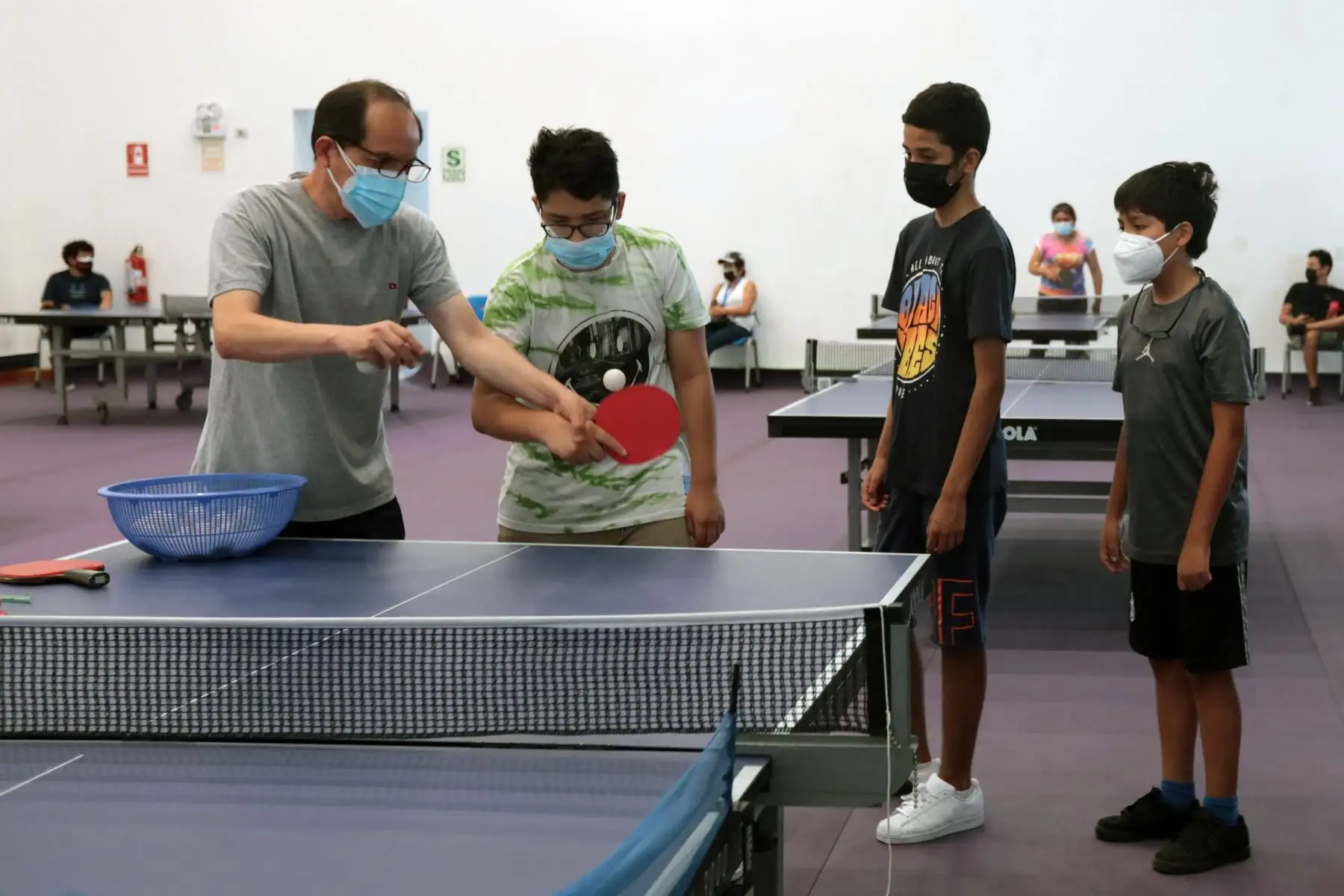 El fuerte sol de Lima y el espíritu deportivo le dieron brillo al inicio de los talleres de verano que se dictan en las diferentes sedes. Niños, adolescentes y adultos viven una experiencia inigualable desde los diferentes recintos construidos para los Juegos Lima 2019.
Foto: ANDINA/ Legado