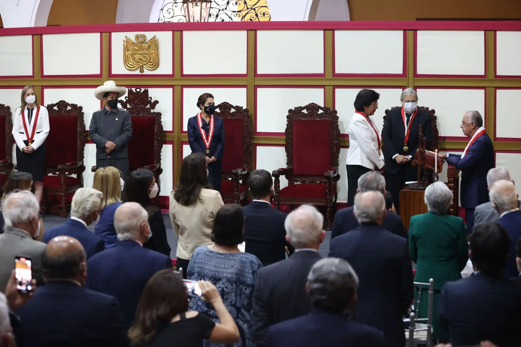 Augusto Ferrero Costa, jura como nuevo presidente del Tribunal Constitucional. Foto: ANDINA/Jhonel Rodríguez Robles