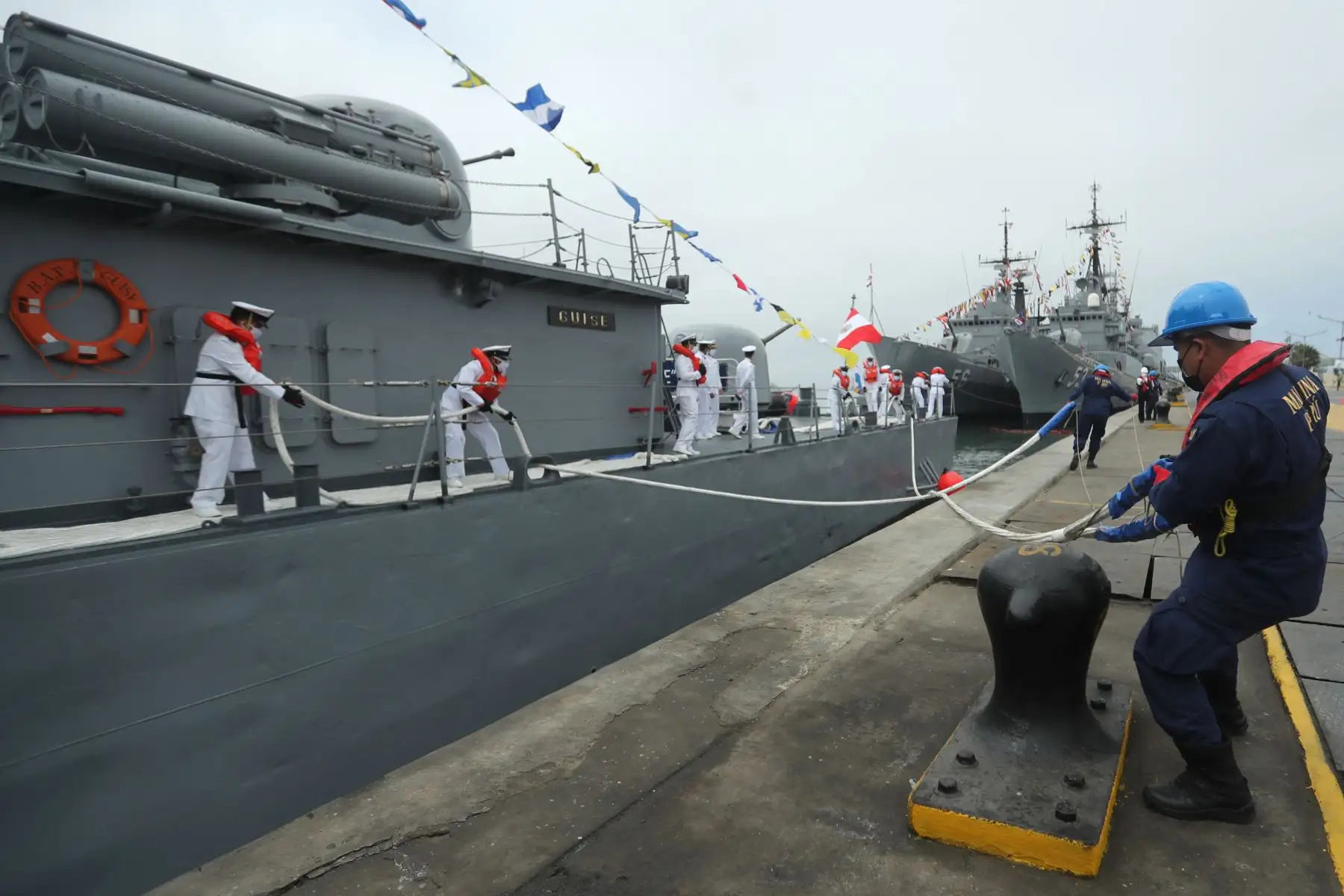 Ministro de Defensa, Juan Carrasco, participa en la ceremonia de arribo y bienvenida al Perú de la corbeta B.A.P. Guise, unidad que fue donada por la República de Corea y que tendrá como misión la ejecución de operaciones marítimas, patrullaje y vigilancia en el Mar de Grau. Foto: ANDINA/ Carla Patiño