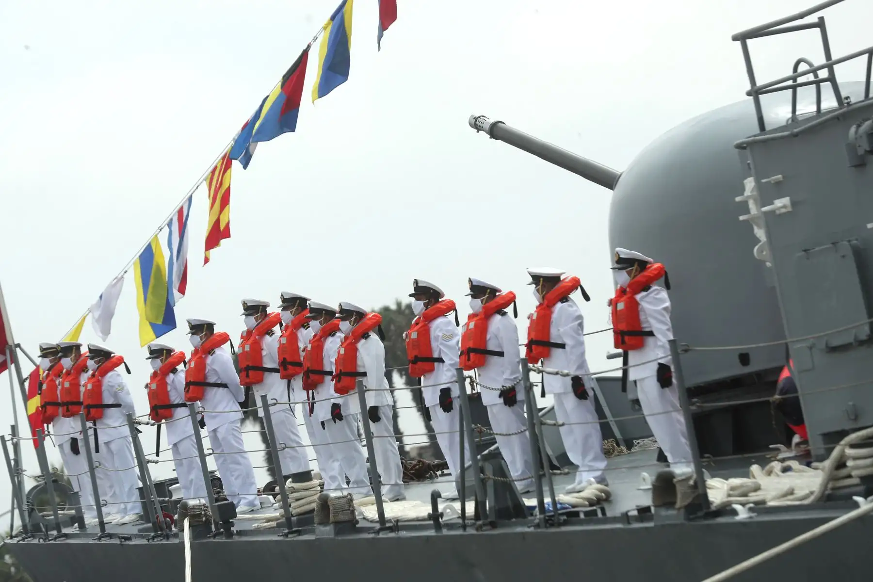 Ministro de Defensa, Juan Carrasco, participa en la ceremonia de arribo y bienvenida al Perú de la corbeta B.A.P. Guise, unidad que fue donada por la República de Corea y que tendrá como misión la ejecución de operaciones marítimas, patrullaje y vigilancia en el Mar de Grau. Foto: ANDINA/ Carla Patiño
