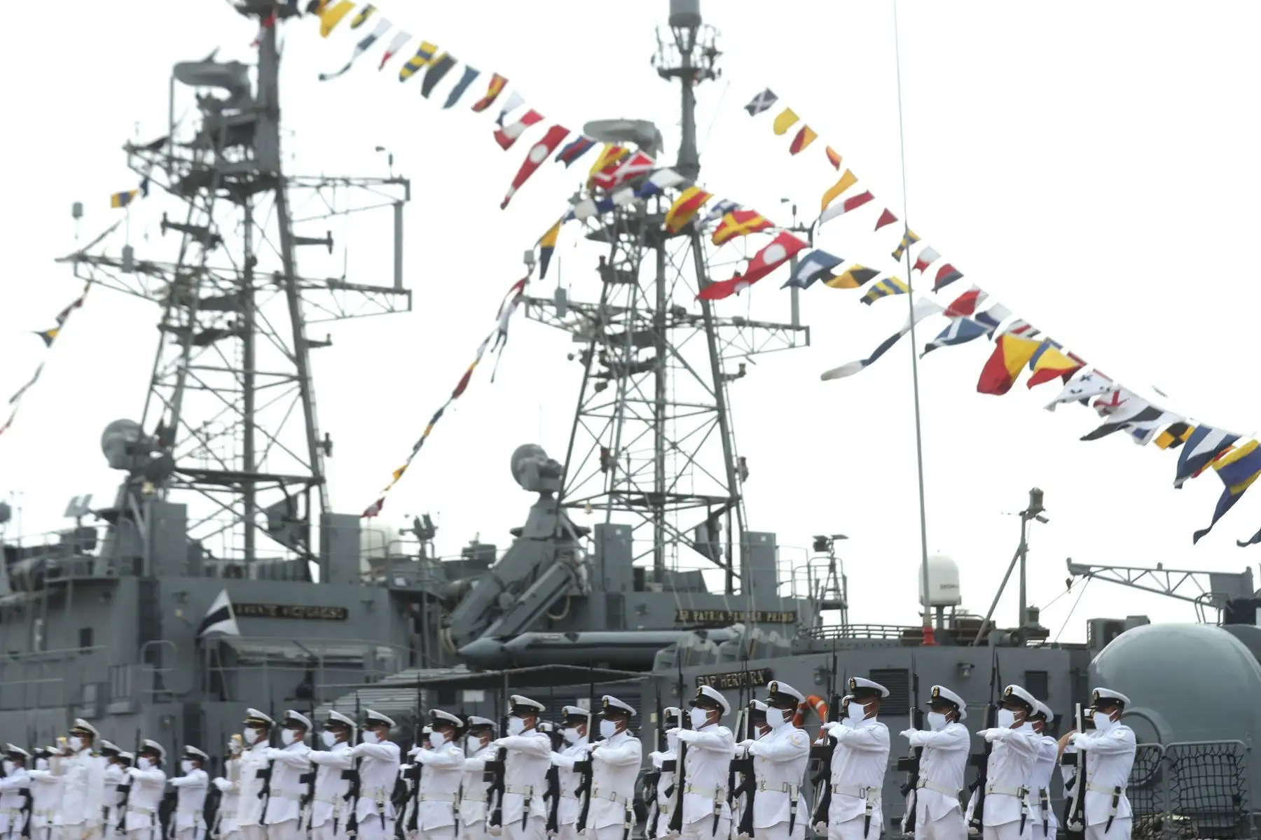 Ministro de Defensa, Juan Carrasco, participa en la ceremonia de arribo y bienvenida al Perú de la corbeta B.A.P. Guise, unidad que fue donada por la República de Corea y que tendrá como misión la ejecución de operaciones marítimas, patrullaje y vigilancia en el Mar de Grau. Foto: ANDINA/ Carla Patiño