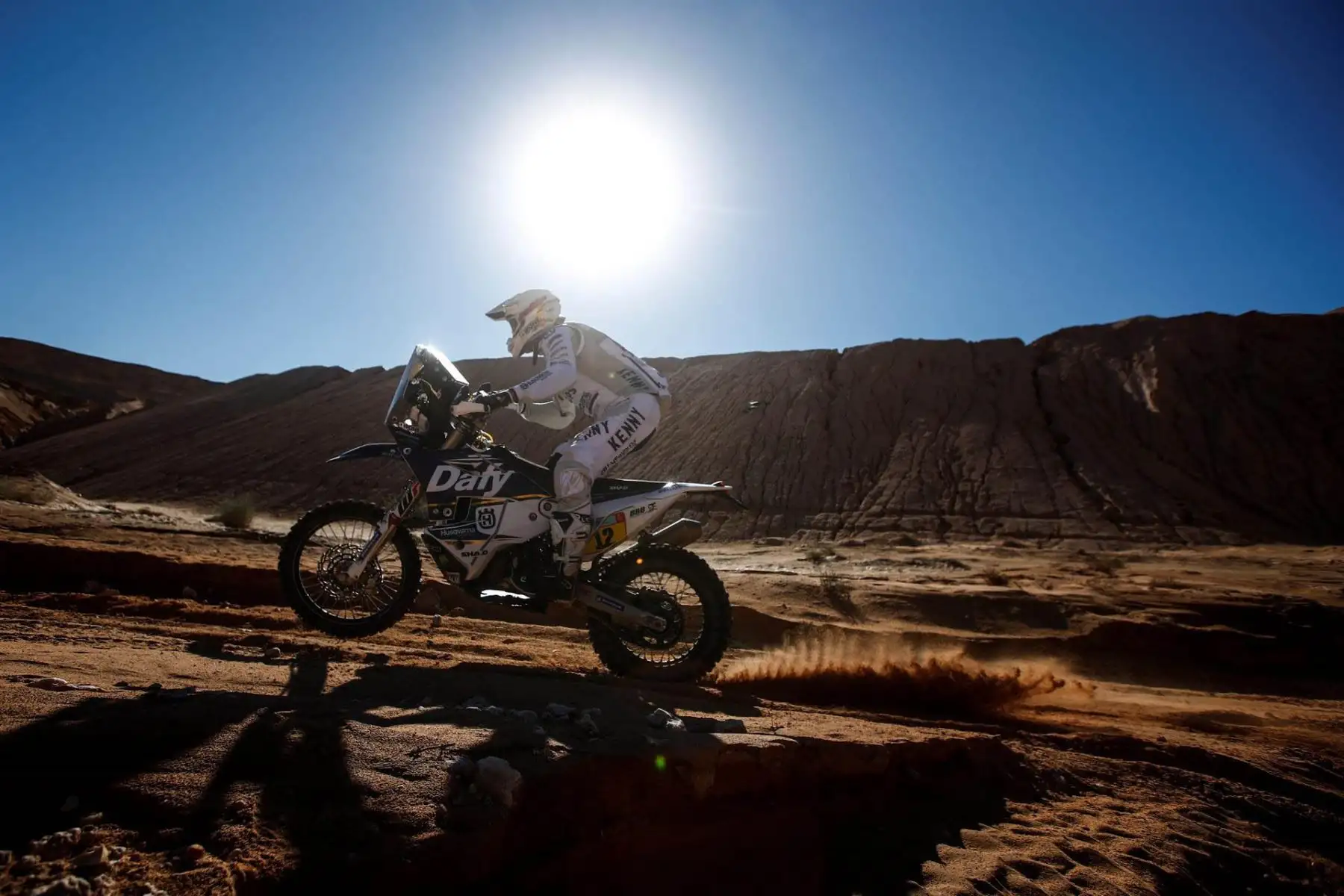 El piloto francés Xavier De Soultrait de Ht Rally Raid Husqvarna Racing Team en acción durante la etapa 5 del Rally Dakar 2022 entre Riyadh y Riyadh, en Arabia Saudita. Foto: EFE