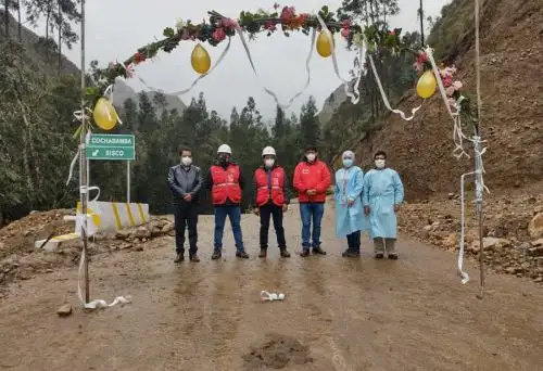 La Autoridad para la Reconstrucción con Cambios inauguró en Áncash nueve kilómetros de camino vecinal que une las localidades de Tocana, Chancasa y Sanachgan, que benefician a más de 1,900 habitantes.