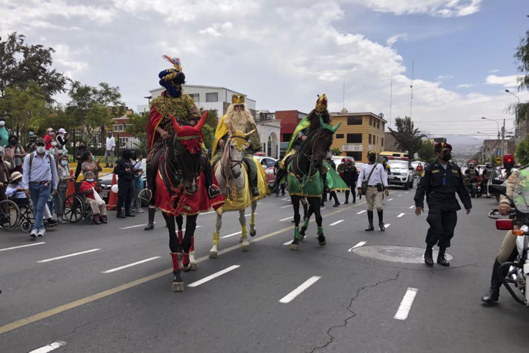 La tradicional Bajada de Reyes se realizó en la ciudad de Arequipa con todos los protocolos de bioseguridad. Foto: ANDINA/Difusión