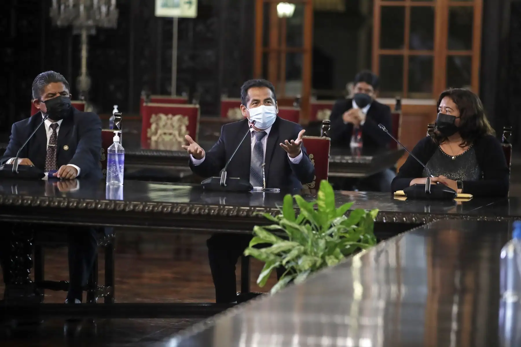 Jefe de Estado, Pedro Castillo, se reúne con los nuevos prefectos en Palacio de Gobierno.
Foto: ANDINA/ Presidencia Perú