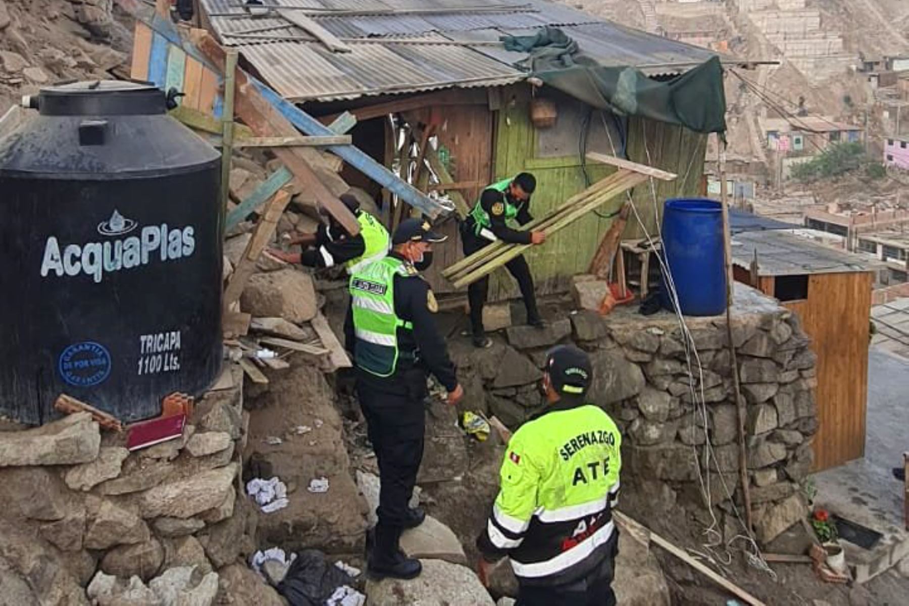 Temblor en Lima deja nueve heridos, un inmueble afectado y bloqueos en carreteras