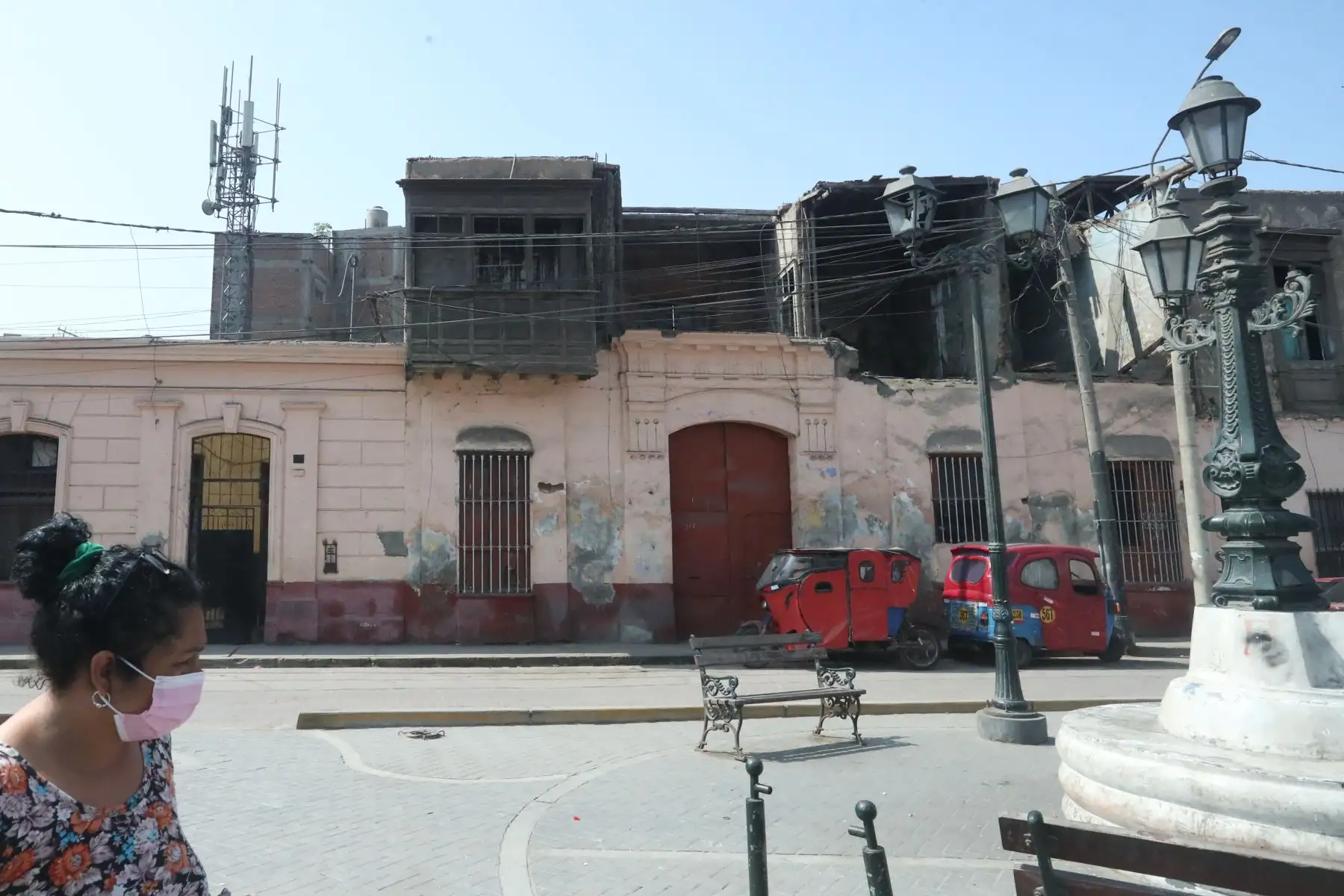 Casonas y quintas ubicadas en la zona histórica del distrito del Rímac se encuentra en peligro de colapsar. Foto: ANDINA/ Carla Patiño