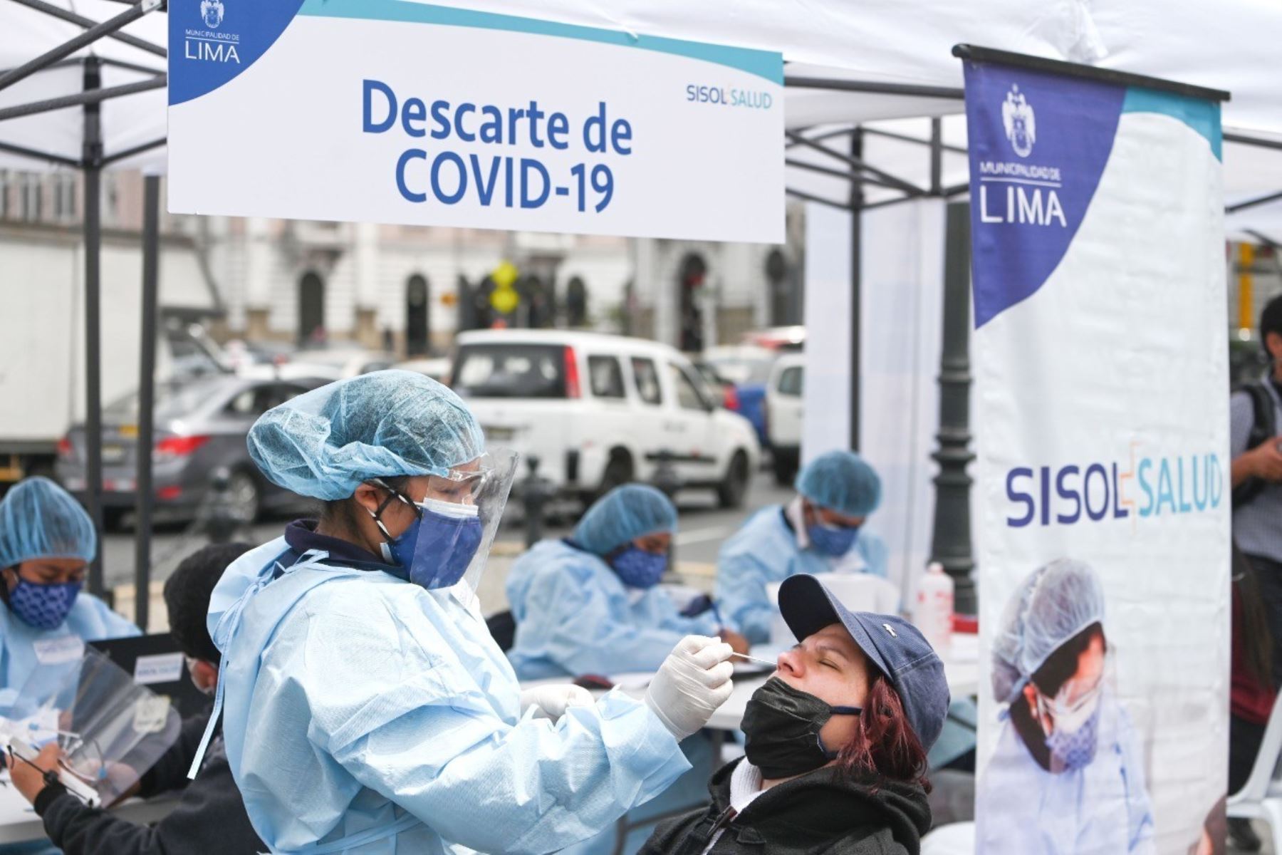 Covid-19: vacunarán y tomarán pruebas gratuitas en Lurín, San Luis y La Victoria
