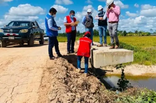 La responsabilidad civil y administrativa fue atribuida a cuatro exfuncionarios de la Gerencia Regional de Infraestructura, Subgerencia de Obras y Monitores de Obra del Gore Ucayali. Foto: ANDINA/Contraloría