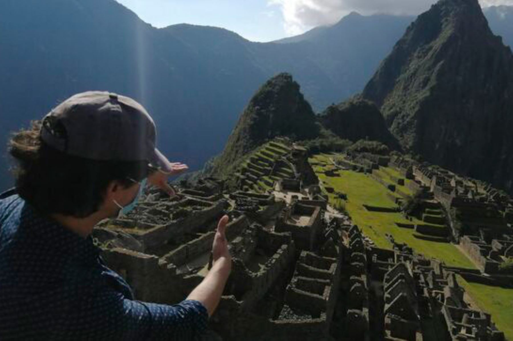 La ampliación del aforo de visitantes a Machu Picchu impulsará la reactivación económica y turística de Cusco, afirmó el gobernador Jean Paul Benavente. ANDINA/Difusión