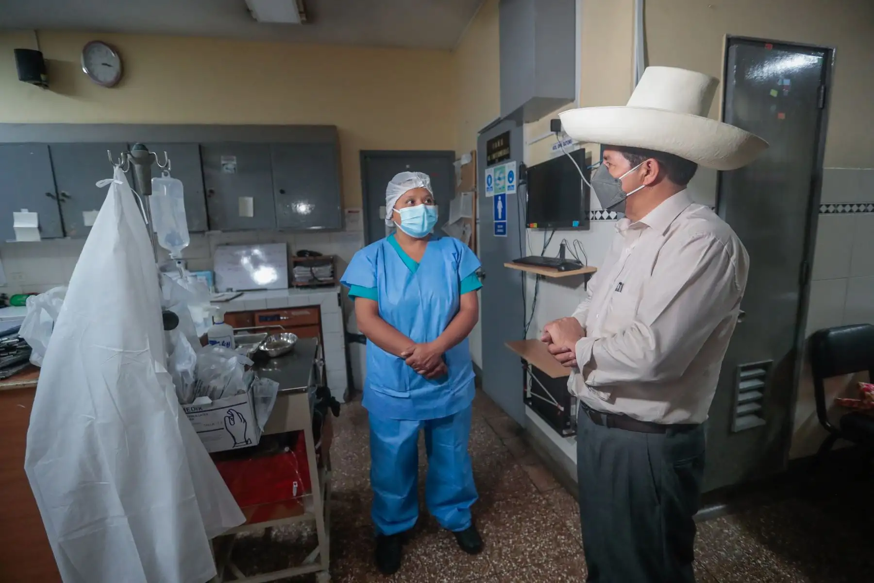 Presidente de la República, Pedro Castillo, realizó visita inopinada al Hospital Dos de Mayo. Foto: ANDINA/Prensa Presidencia Presidente de la República, Pedro Castillo, realizó visita inopinada al Hospital Dos de Mayo. Foto: ANDINA/Prensa Presidencia