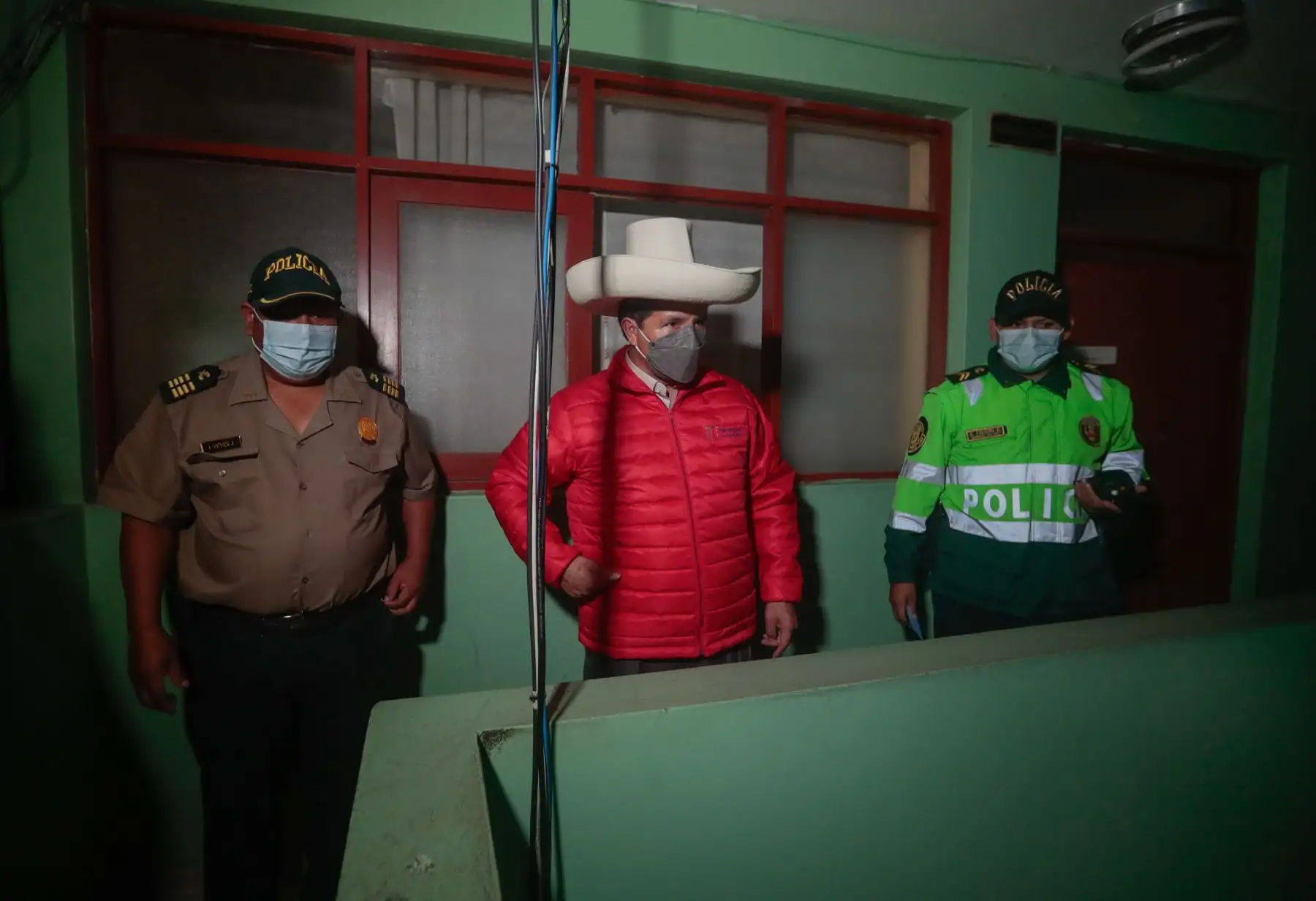 Presidente de la República, Pedro Castillo, realizó visita inopinada a la comisaría de Zárate y la Huayrona en San Juan de Lurigancho. Foto: ANDINA/Prensa Presidencia
