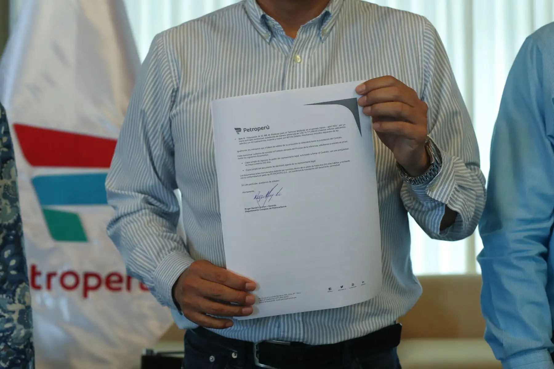 Tras realizar una exhaustiva y rigurosa evaluación, PETROPERÚ adjudicó esta tarde a la empresa Heaven Petroleum Operators S.A. la buena pro del proceso de adquisición por competencia COM-013-2021-GDCH/PETROPERÚ, para la compra de Biodiésel B100 para el periodo comprendido entre enero y abril del presente año. 
Foto: ANDINA/Carla Patiño