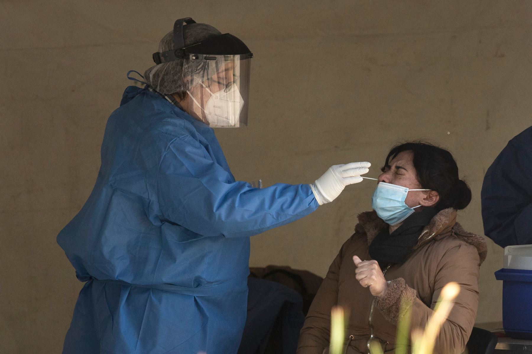 México suma 44,187 nuevos casos de covid-19, la cifra más alta en pandemia