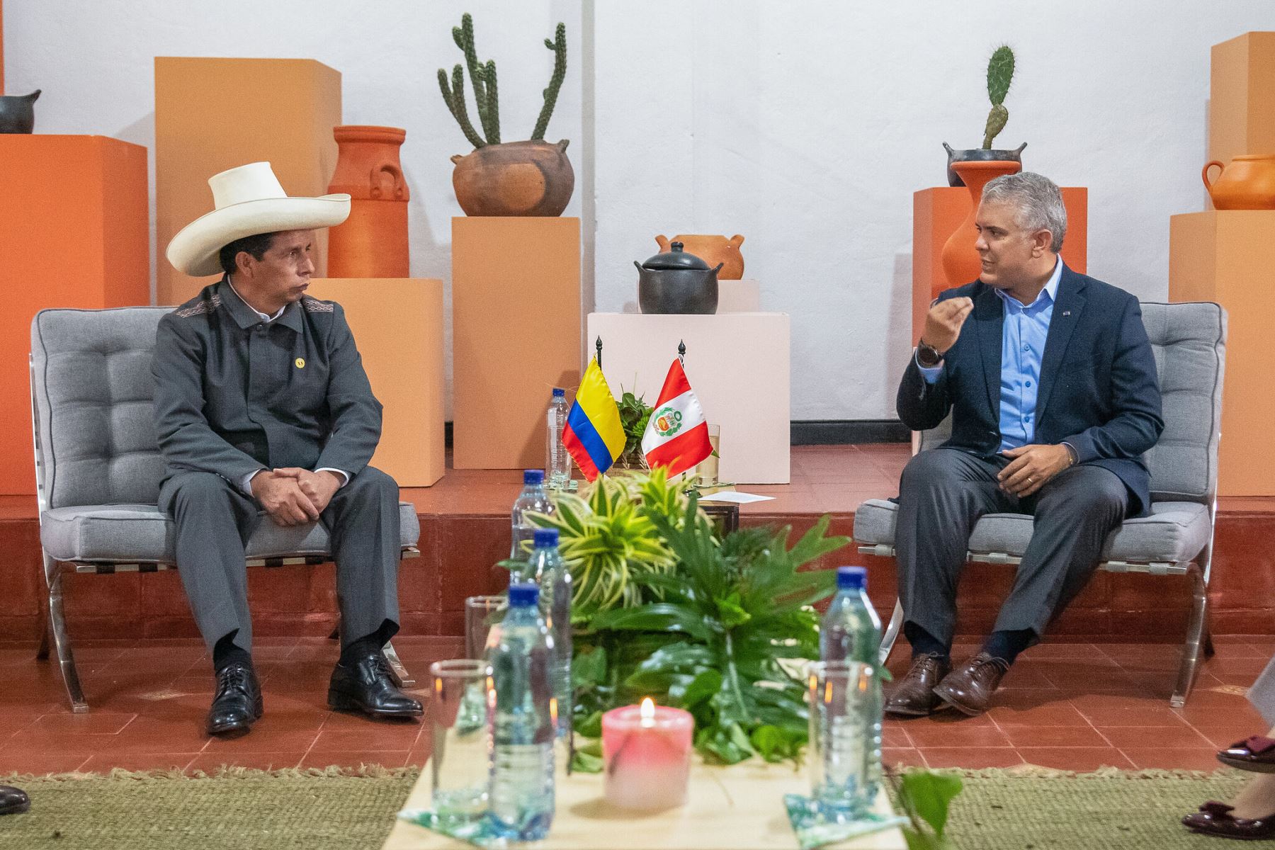 Presidente Castillo llama a empresarios colombianos a invertir en el Perú