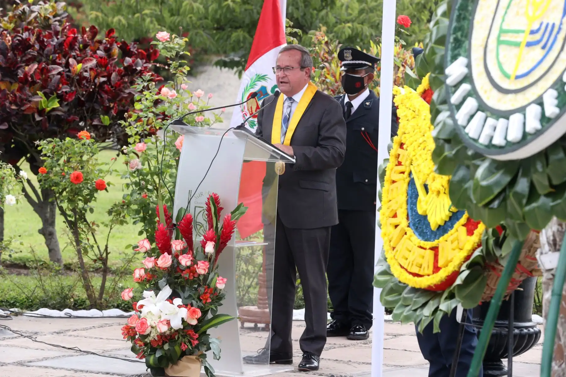 Ceremonia por la Batalla de Miraflores, con asistencia del alcalde de Miraflores, Jefe del Comando Conjunto de la Fuerza Armada y los comandantes generales del Ejército, de la Marina de la FAP y la PNP en el Reducto Nro 2 de Miraflores. Foto: ANDINA/ Vidal Tarqui
