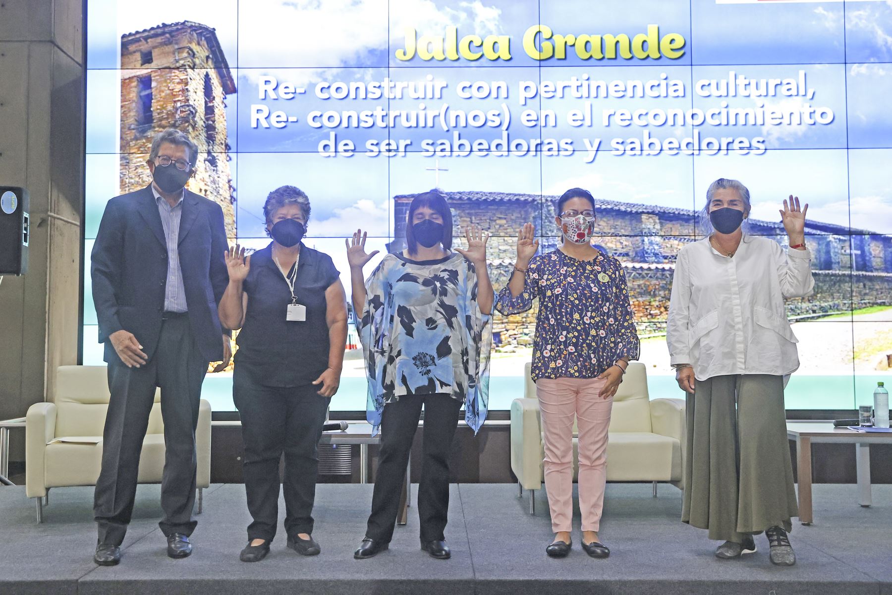 La ministra de Cultura, Gisela Ortiz, anunció la estrategia de desarrollo y puesta en valor de la torre Exenta de La Jalca ubicada en Chachapoyas, Amazonas. Foto: ANDINA/Vidal Tarqui