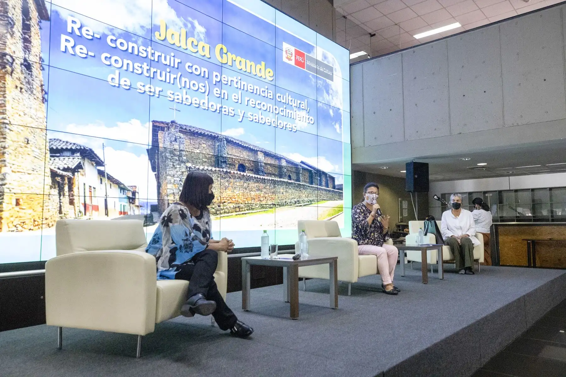 La ministra de Cultura, Gisela Ortiz, anunció la estrategia de desarrollo y puesta en valor de la torre Exenta de La Jalca ubicada en Chachapoyas, Amazonas. Foto: ANDINA/Mincul