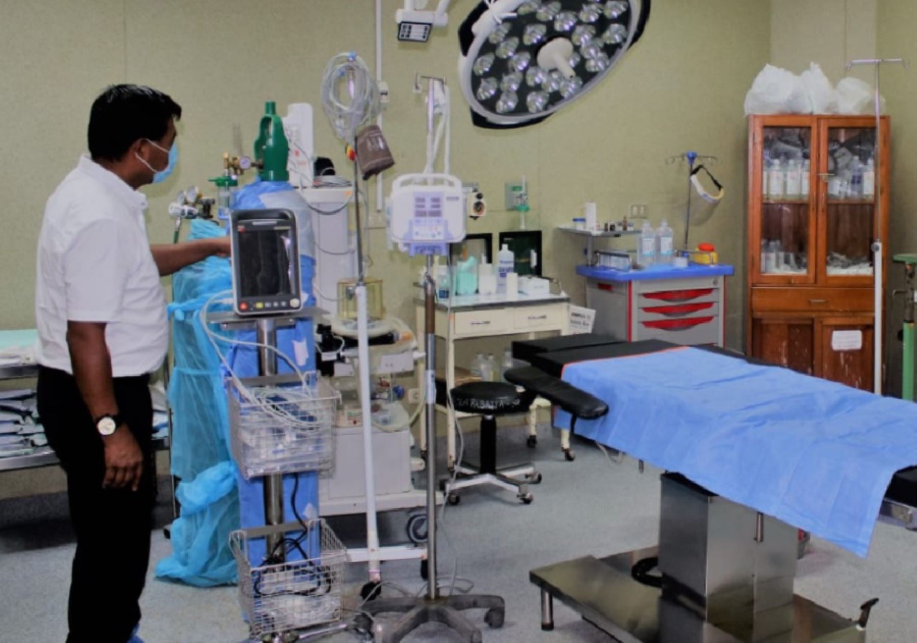 Con el financiamiento del Gobierno Regional de Amazonas, la Red de Salud Condorcanqui adquirió importantes equipos médicos que implementará el Centro Quirúrgico y la Central de Esterilización del Hospital I de Santa María de Nieva.