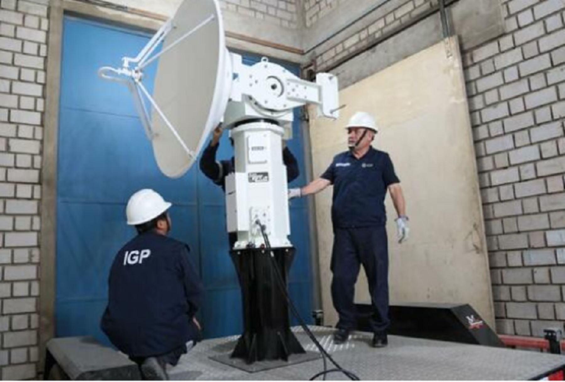 el Instituto Geofísico del Perú (IGP), órgano adscrito al Ministerio del Ambiente (Minam) cuenta con el radar SOPHy (Scanning-system for Observation of Peruvian Hydrometeorological-events), que viene siendo desarrollado por científicos e ingenieros de del grupo de desarrollo tecnológico que labora en el Radio Observatorio de Jicamarca.