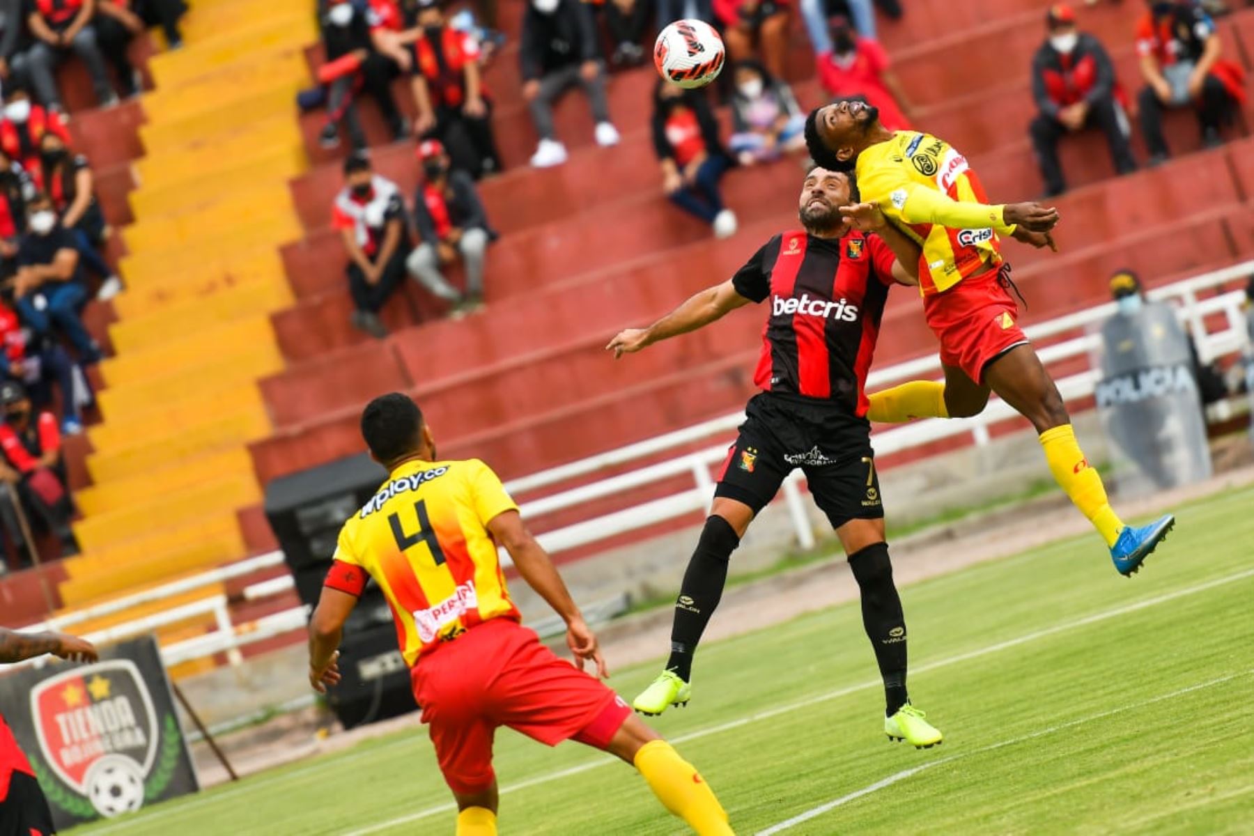 Melgar derrotó 1-0 a Deportivo Pereira de Colombia en 