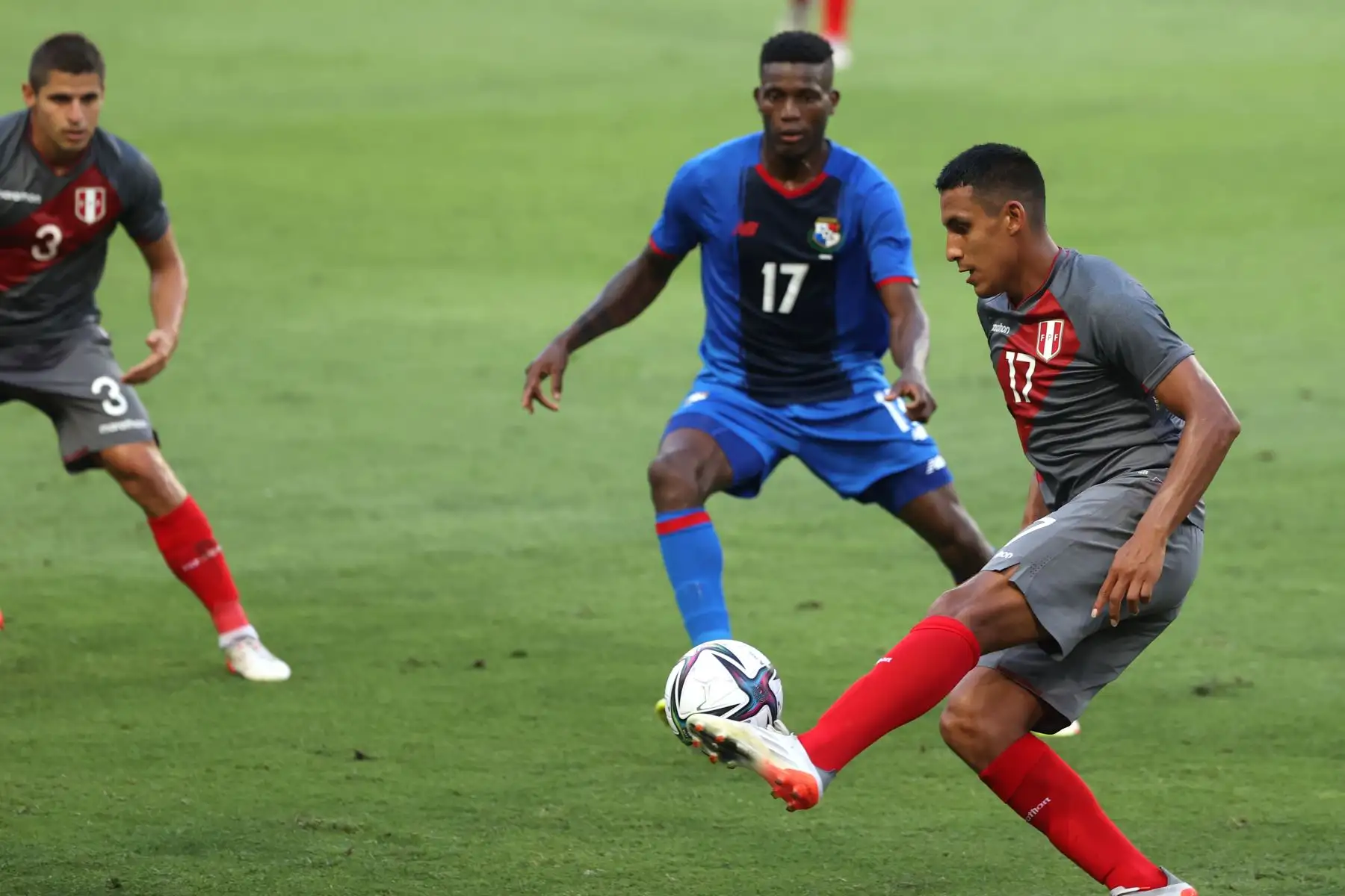 La selección peruana enfrenta a la selección de Panamá en un partido amistoso de preparación antes de enfrentar a Colombia por las eliminatorias a Catar 2022. Foto: ANDINA/Vidal Tarqui