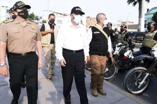 El ministro del Interior, Avelino Guillén, supervisó megaoperativo Impacto en los Barracones y la cuadra 8 del jirón Loreto, en el Callao. Foto: ANDINA/Difusión