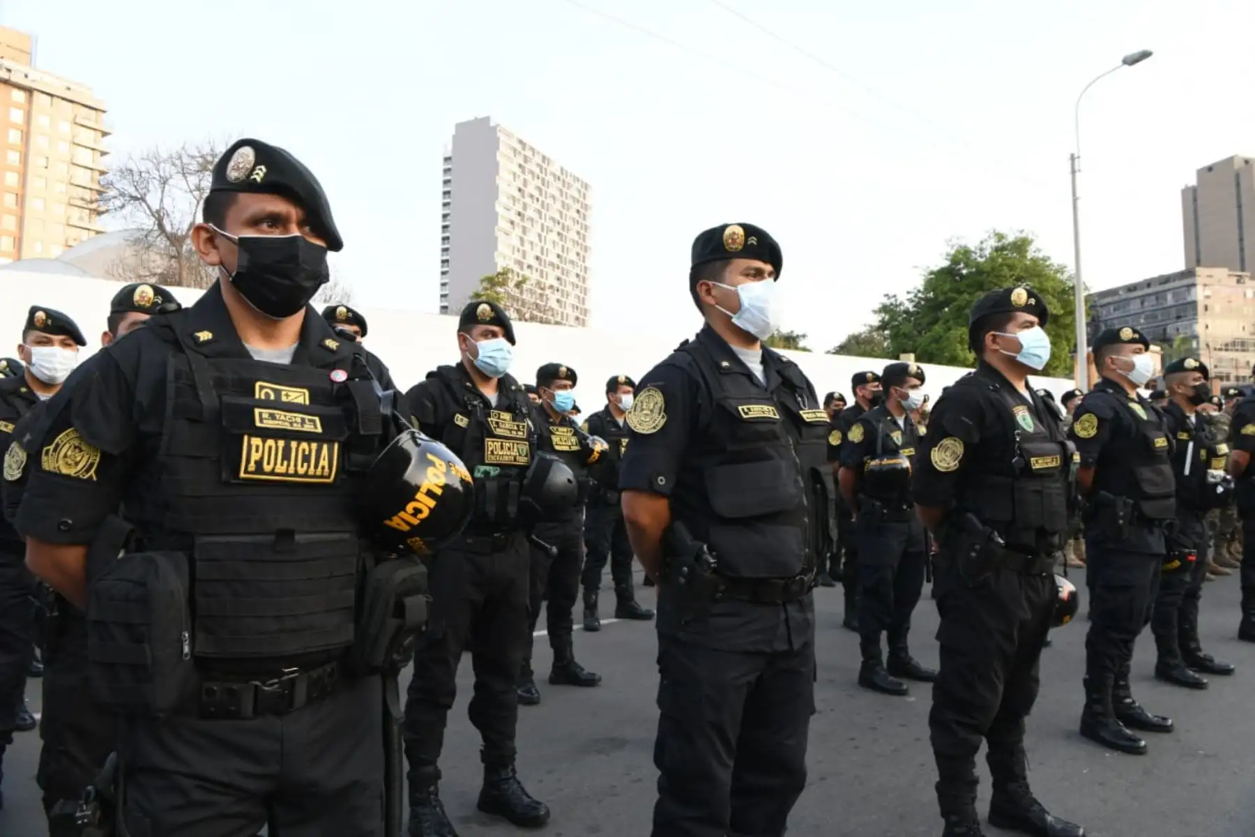 Se trata de un operativo de patrullaje focalizado en puntos críticos de Lima con el fin de fortalecer la presencia policial y contrarrestar la delincuencia. Foto: ANDINA/Mininter
